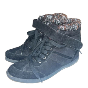 Call It Spring Youth 8.5 Black Boots Faux Fur Tie Strap Outdoor Winter Shoes